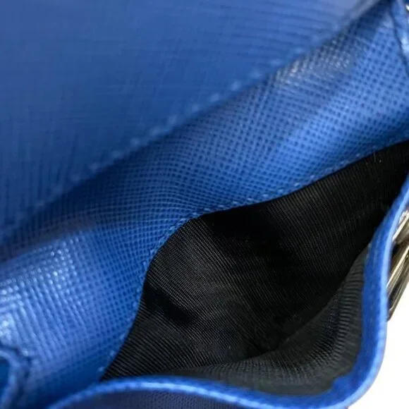 Prada 6-link Key Case Compact Round Zipper With Triangle Logo Nylon Blue - Picture 5 of 9